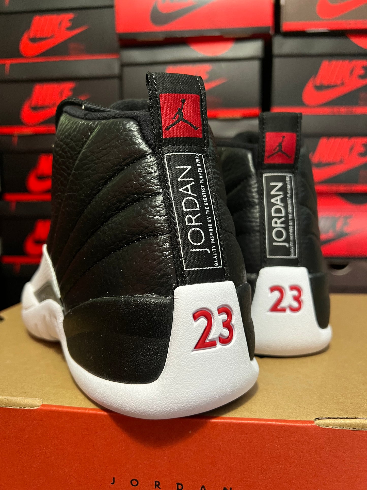 JORDAN 12 “PLAY OFFS” BRAND NEW SIZE 9