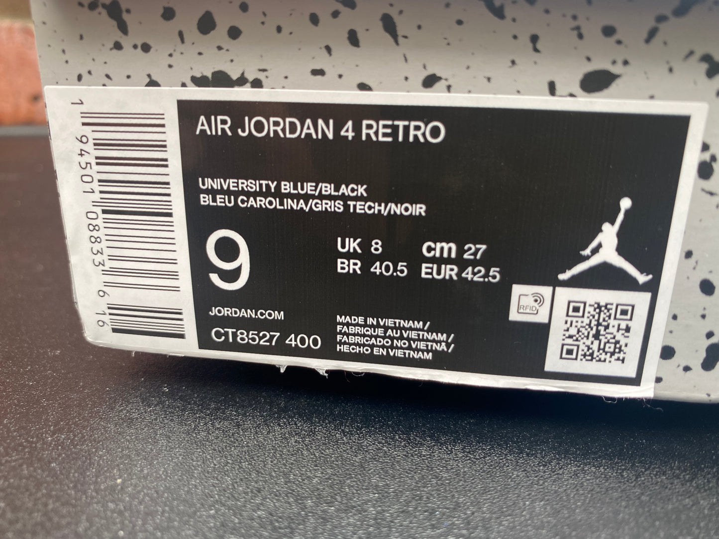 JORDAN 4 “UNIVERSITY BLUE” SIZE 9 BRAND NEW