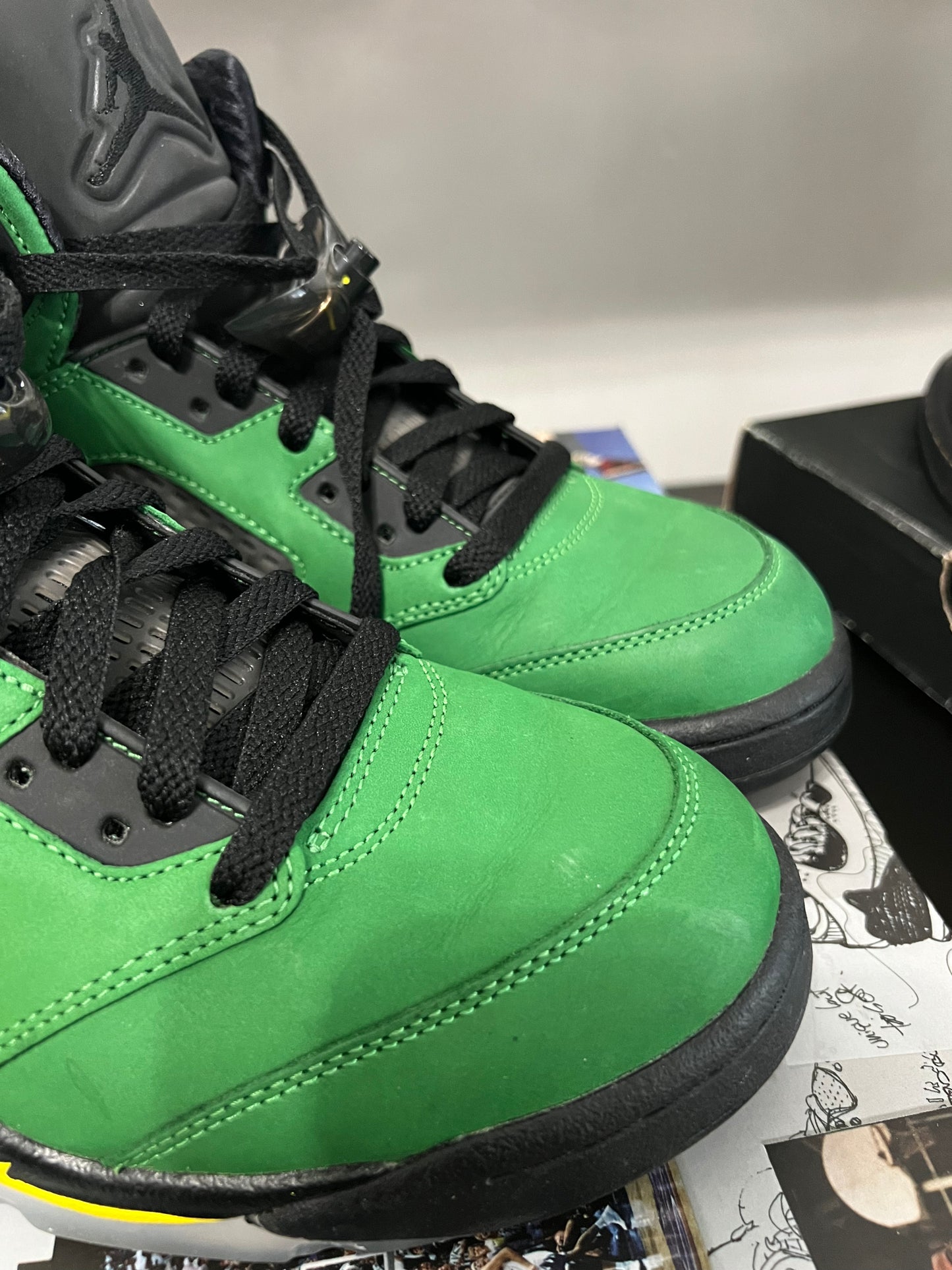 JORDAN 5 “SE OREGON” PRE-OWNED SIZE 8.5 M